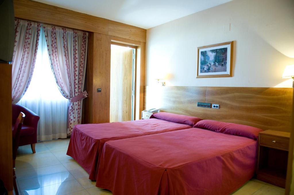 Hotel La Maruxina La Alameda de la Sagra Rom bilde